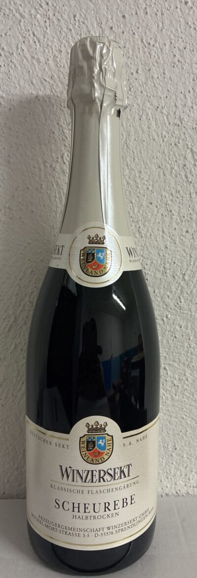 Winzersekt Scheurebe halbtrocken